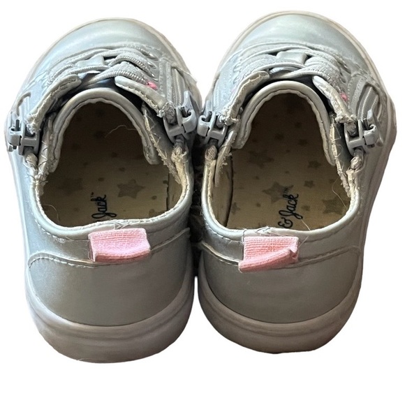 ❗️SOLD❗️Cat & Jack• Silver Zip-Up Sneakers - Picture 9 of 10